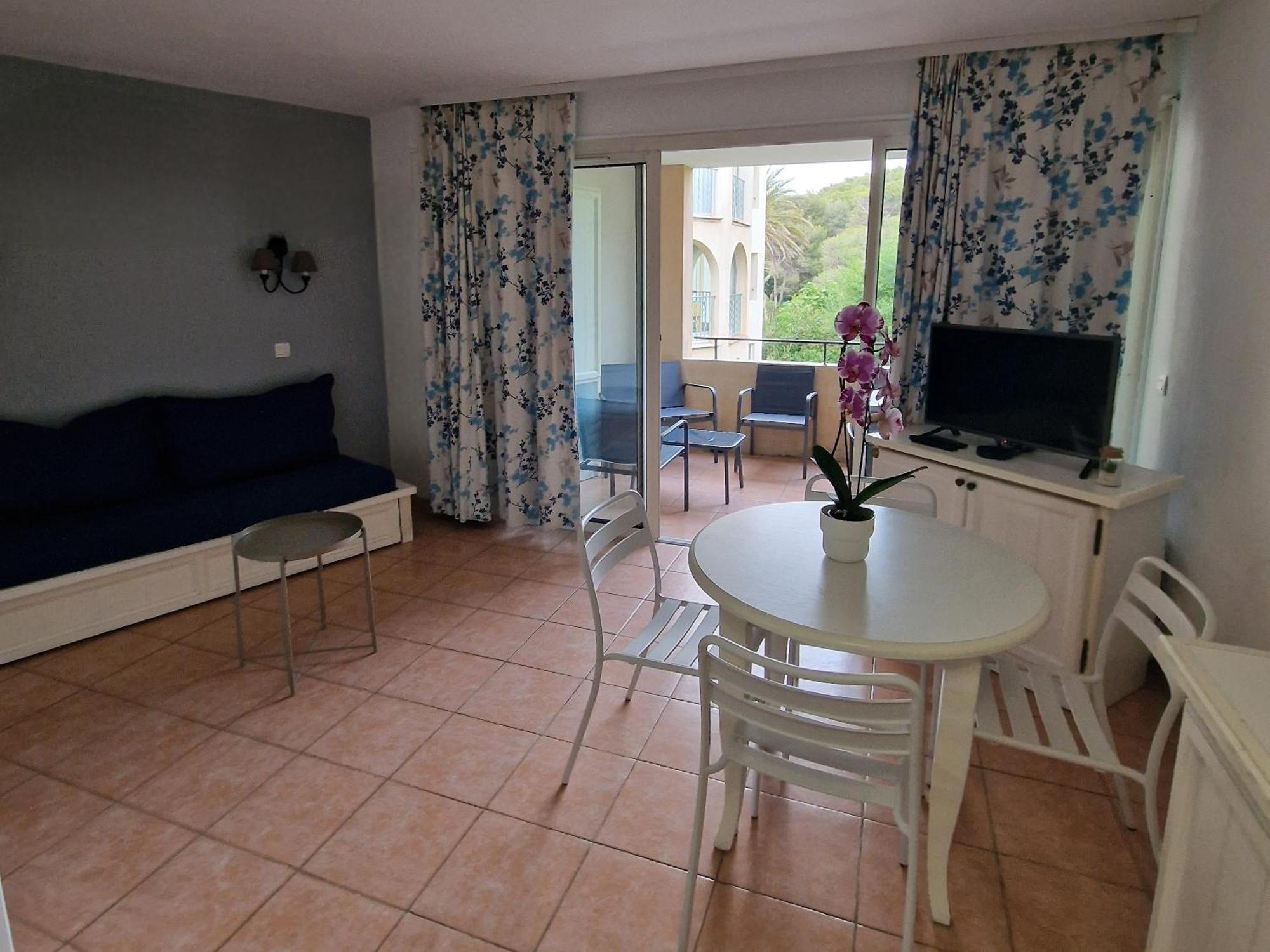 Appartement T2 - Bord De Mer - Piscine Six-Fours-les-Plages Dış mekan fotoğraf
